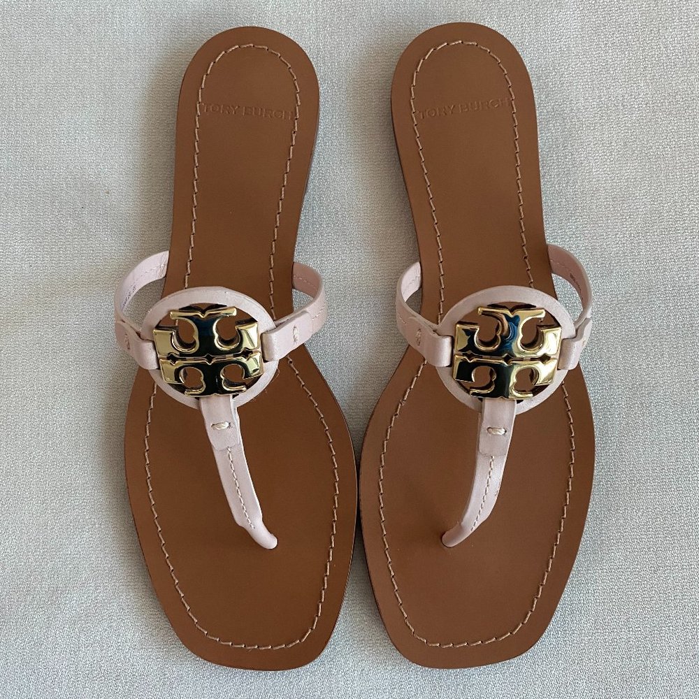 NIB Tory Birch Miller Thong Leather Metal Sandals - Seashell / Gold, Size 8 NEW!